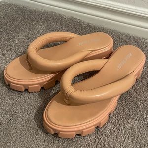 Chunky Sole Thong Strap Sandals